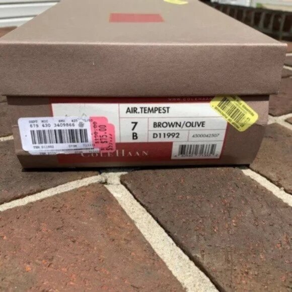 Cole Haan Air Tempest Walking Shoes - Picture 6 of 6